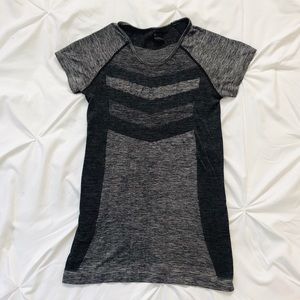 Zella Tops - ✨Zella Grey Athletic Top✨ Zella Tops - ✨Zella Grey Athletic Top✨